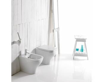 PLUS DESIGN COMPOSIZIONE SANITARI FILOMURO CON COPRIVASO TERMOINDURENTE SLIM STA